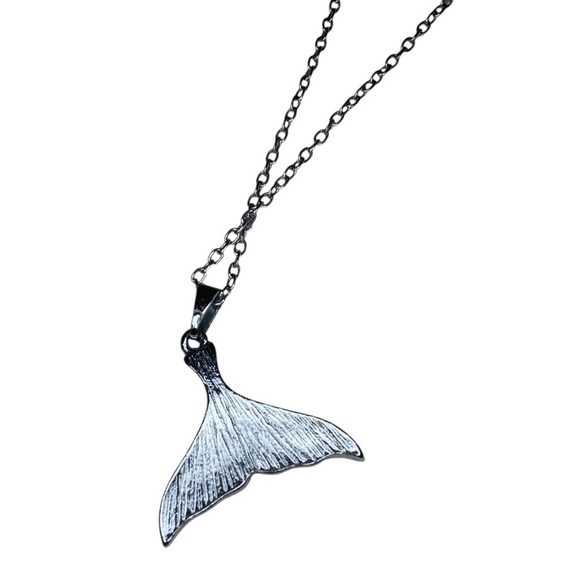 GLACIER PEARL ABALONE Whale Tail Necklace-Chain & Pendant Included Blue/Sil 18” - Picture 3 of 6